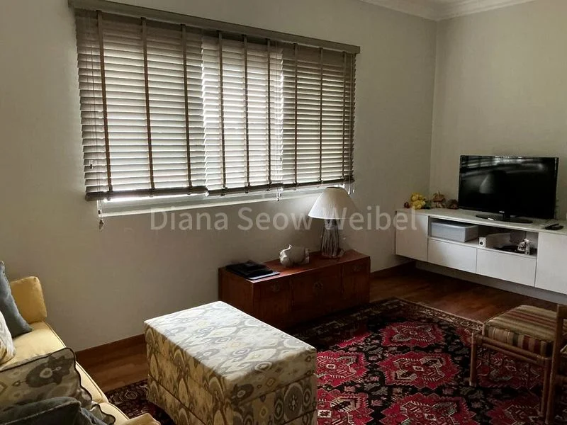 3 Bed Apartment (Condo) for Sale in  Woollerton Park - Image 7