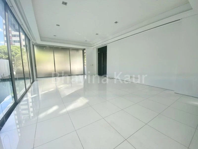5 Bed Bungalow (Landed) for Rent in  Tan Kim Cheng Road - Image 6