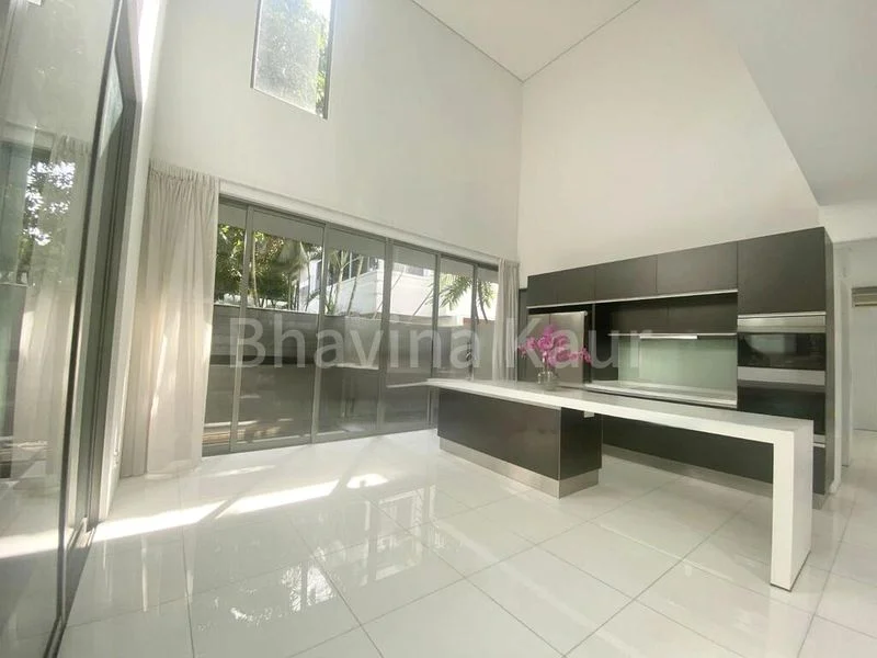 5 Bed Bungalow (Landed) for Rent in  Tan Kim Cheng Road - Image 7