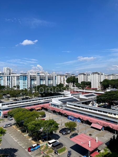 2 Room (2I) HDB for Sale in 406 Ang Mo Kio Avenue 10 - Image 3