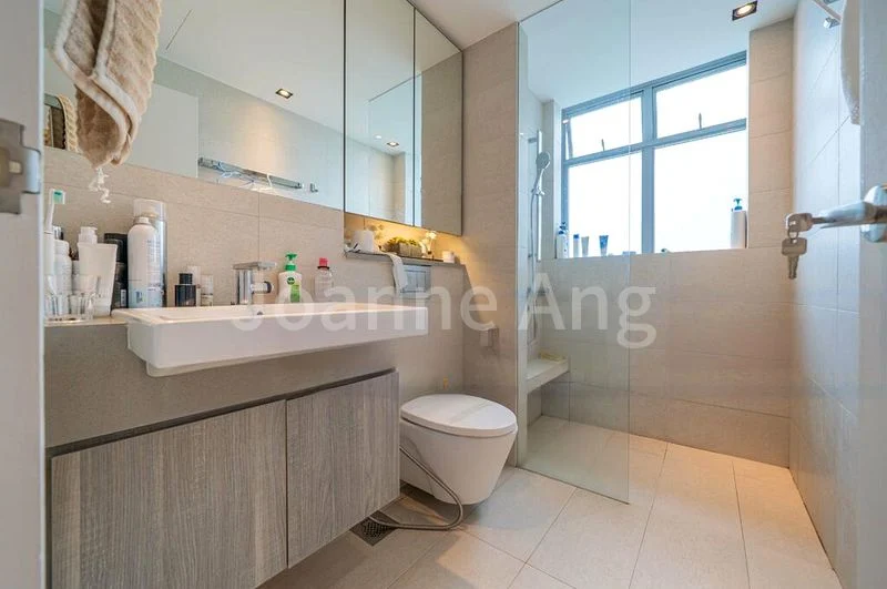 3 Bed Condo for Rent in  The Montana - Image 4