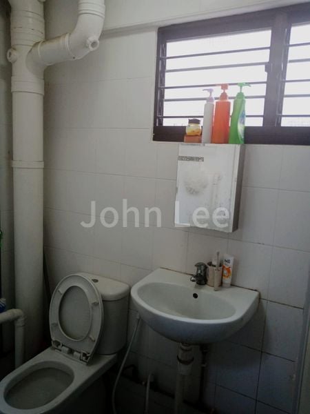 4 Room (4S) HDB for Rent in 344 Woodlands Street 32 - Image 14