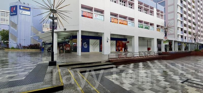 Shop / Shophouse for Sale: Bedok Central I Near ntuc and coffeeshop I Corner unit - Image 2