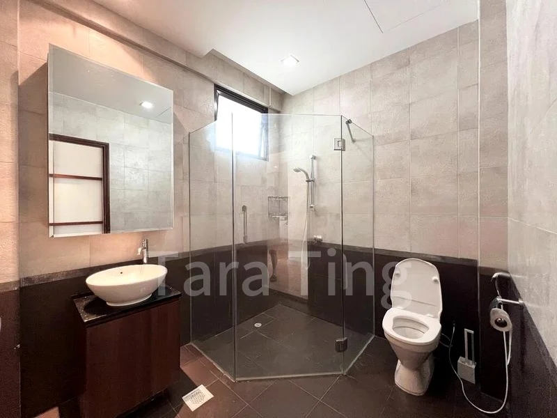 6 Bed Semi-Detached House (Landed) for Rent in Sennett Avenue - Image 4