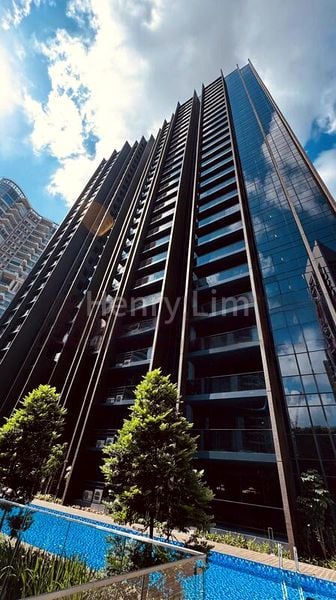 1 Bed Condo for Sale in Pullman Residences Newton - Image 4