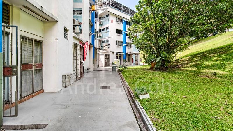 Almost 4% Yield! Investment HDB Shophouse for Sale - Image 1