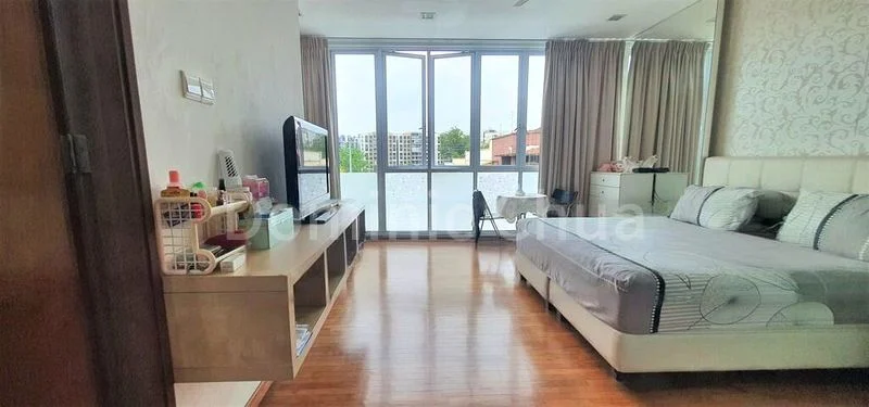 5 Bed Semi-Detached House (Landed) for Sale in  Sembawang Road - Image 1