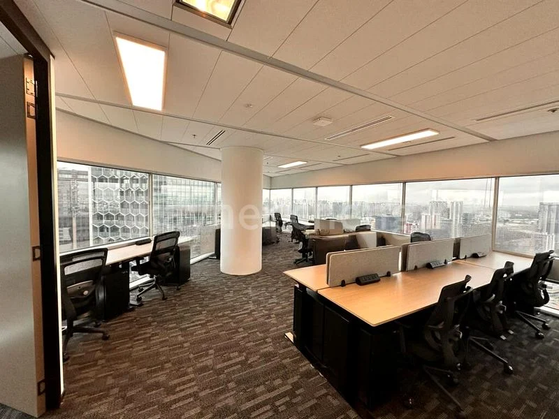 Office for Rent: Gateway East - Image 8