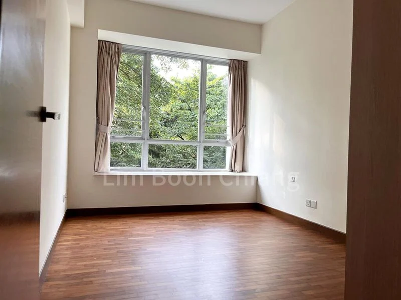 3 Bed Condo for Rent in The Raintree - Image 8