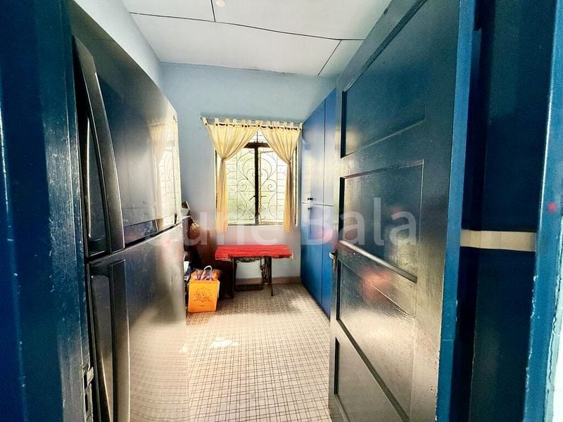 3 Bed Bungalow (Landed) for Sale in  Rochdale Road - Image 2