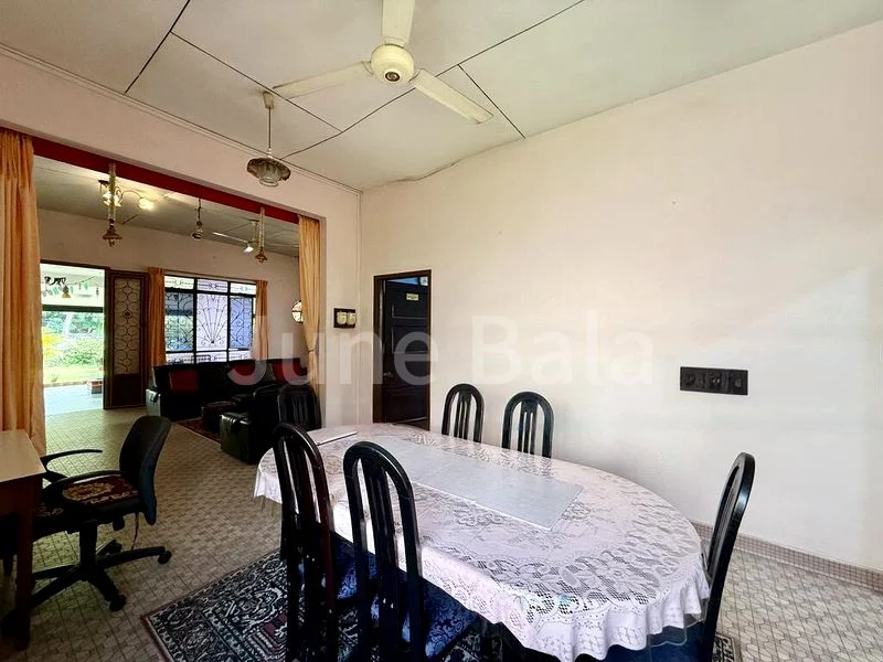 3 Bed Bungalow (Landed) for Sale in  Rochdale Road - Image 8