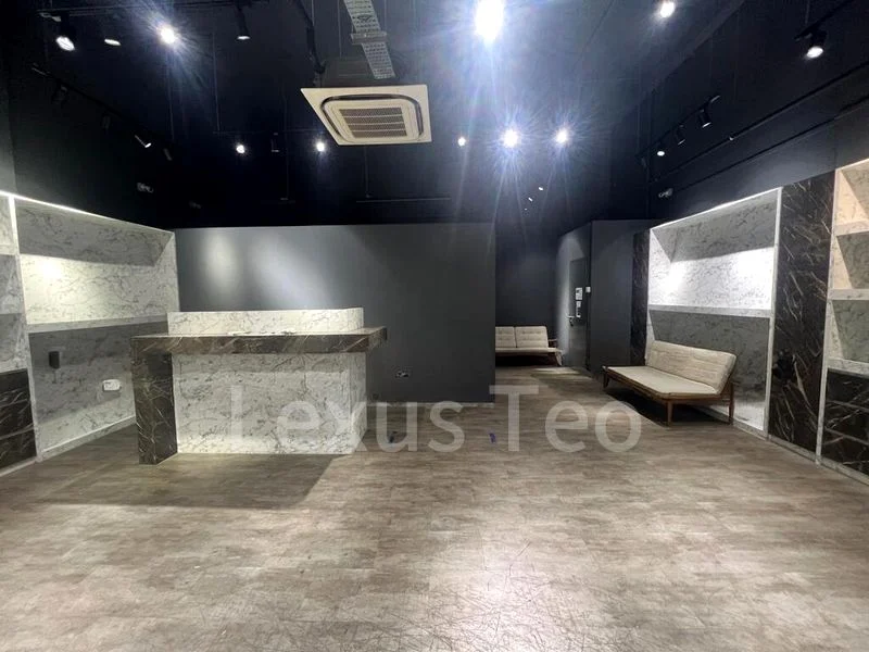 Light Industrial (B1) for Sale: First Centre - Image 1