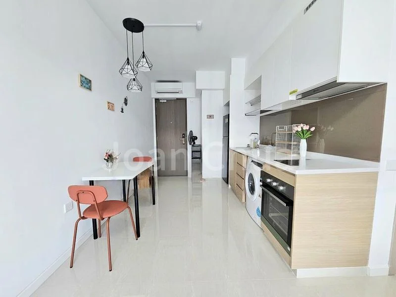 1 Bed Condo for Rent in Treasure at Tampines - Image 3