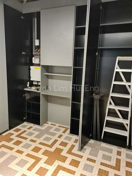 Other Retail for Rent: Peninsula Plaza - Image 7