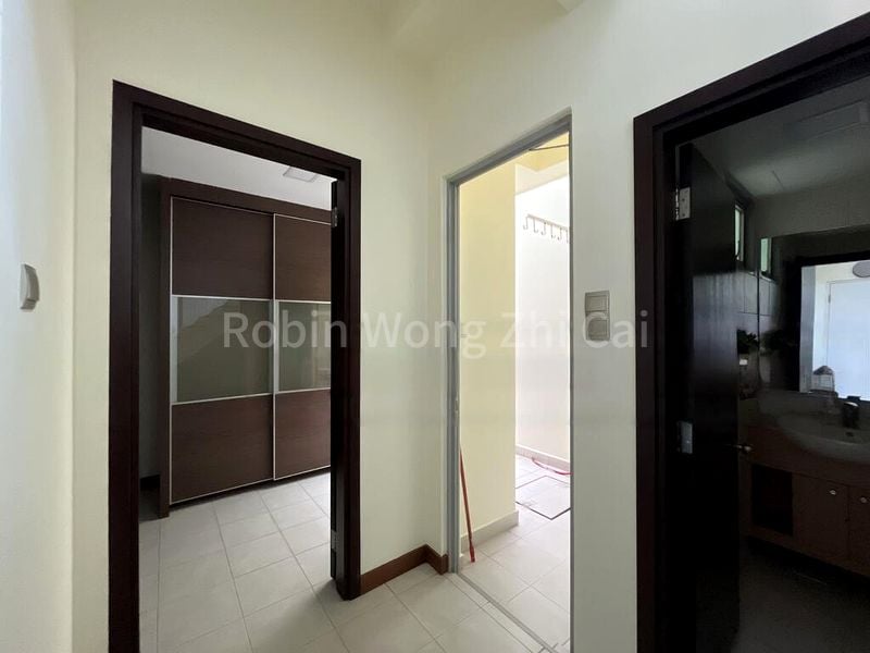 5 Bed Terraced House (Landed) for Sale in  Springhill - Image 10