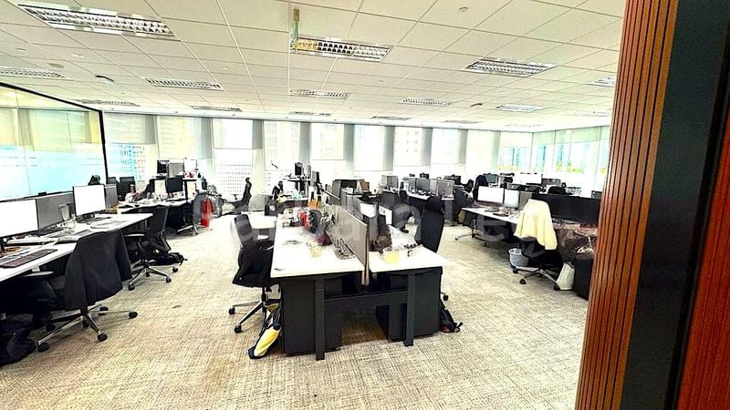 Office for Rent: 18 Robinson Road - Image 2