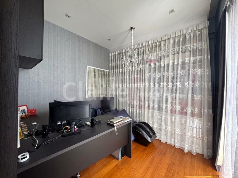 4 Bed Terraced House (Landed) for Sale in Sunrise Gardens - Image 3