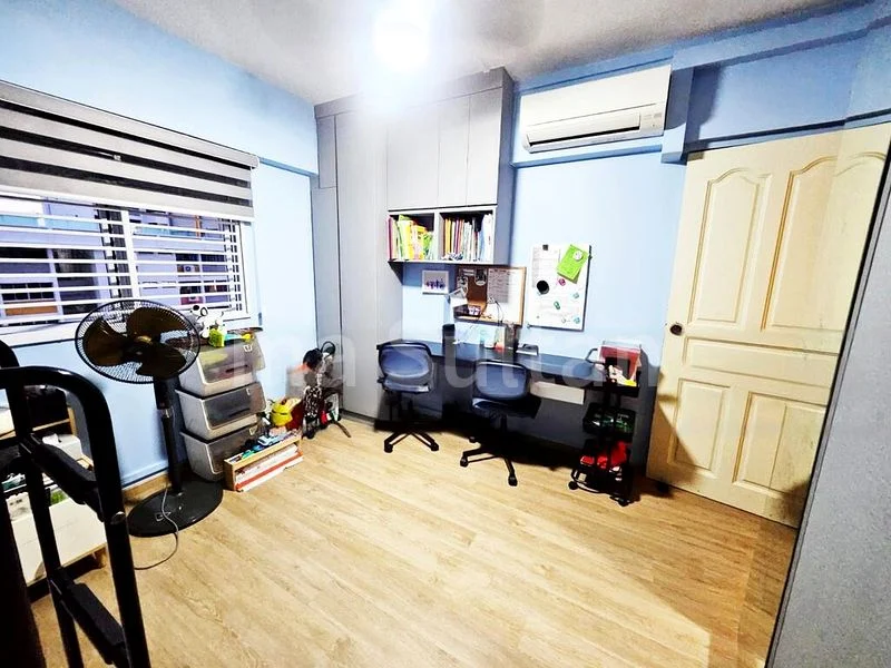 Common Room (HDB) for Rent in 938 Tampines Avenue 5 - Image 1