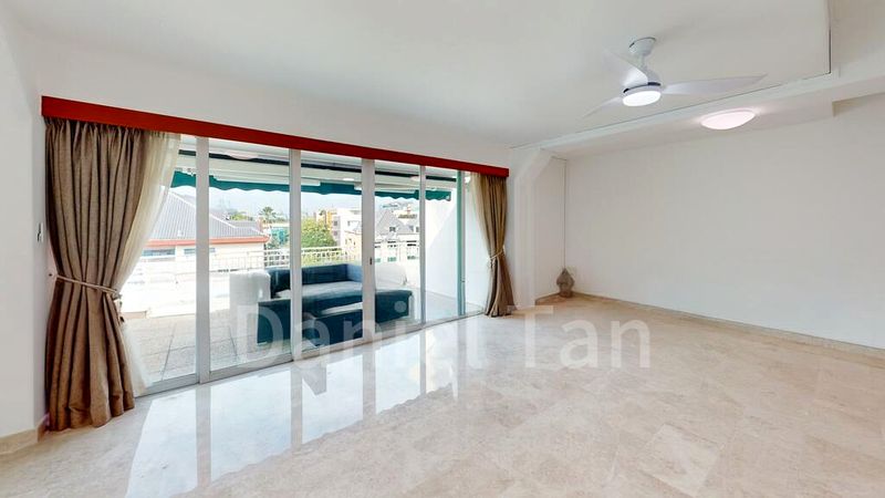 4 Bed Condo for Rent in  Pasir Panjang Road - Image 9