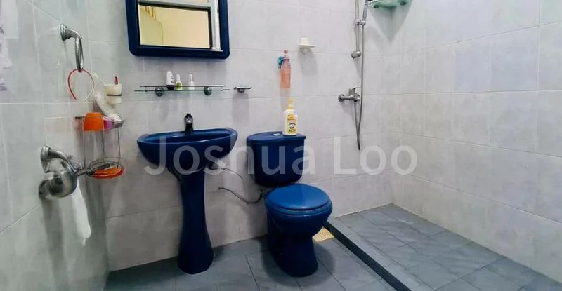 4 Bed Terraced House (Landed) for Sale in Ang Mo Kio Avenue 4 - Image 1