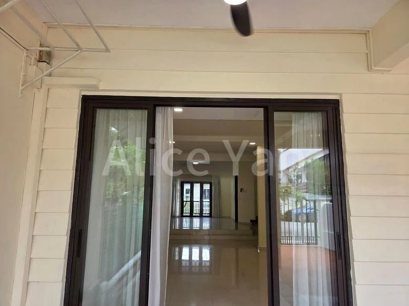 4 Bed Terraced House (Landed) for Rent in  Airview Park - Image 12