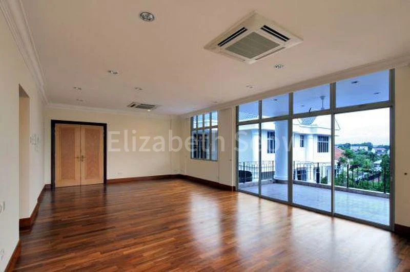 6 Bed Bungalow (Landed) for Rent in  Villas Holland - Image 12