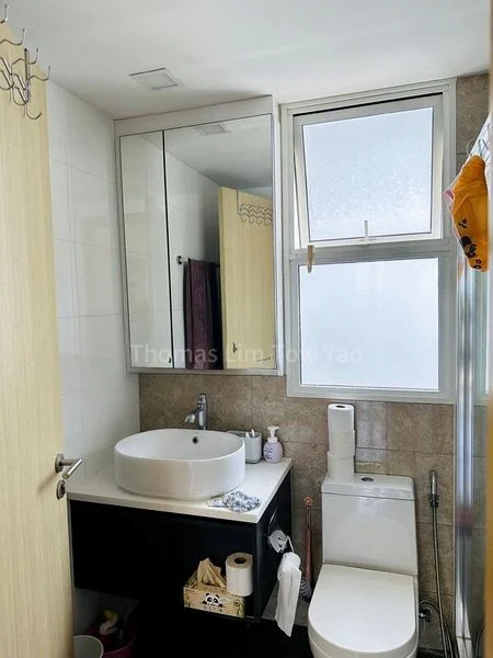 4 Bed Executive Condo for Sale in  Forestville - Image 4