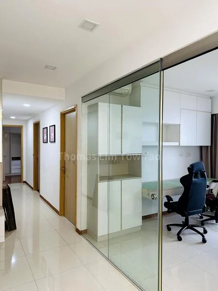 4 Bed Executive Condo for Sale in  Forestville - Image 11