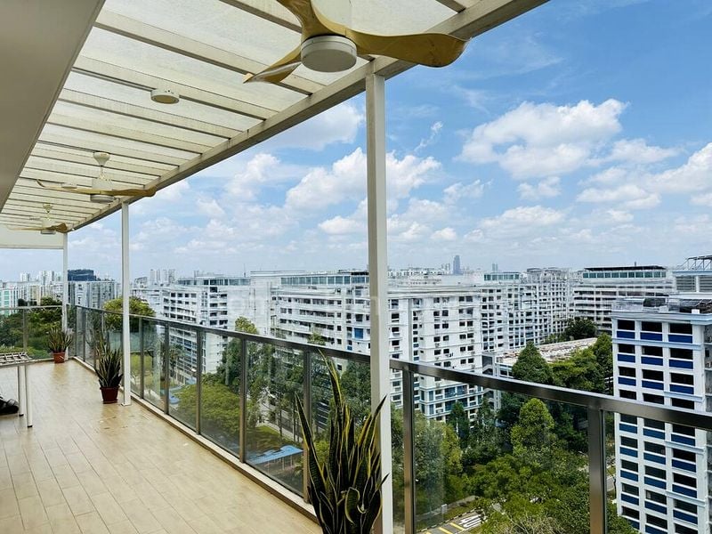 4 Bed Executive Condo for Sale in  Forestville - Image 1