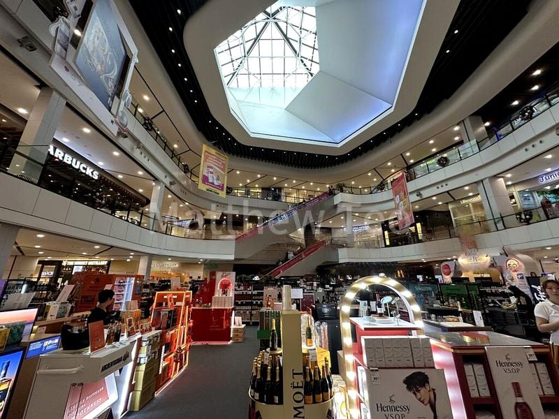 Office for Rent: Great World City - Image 4