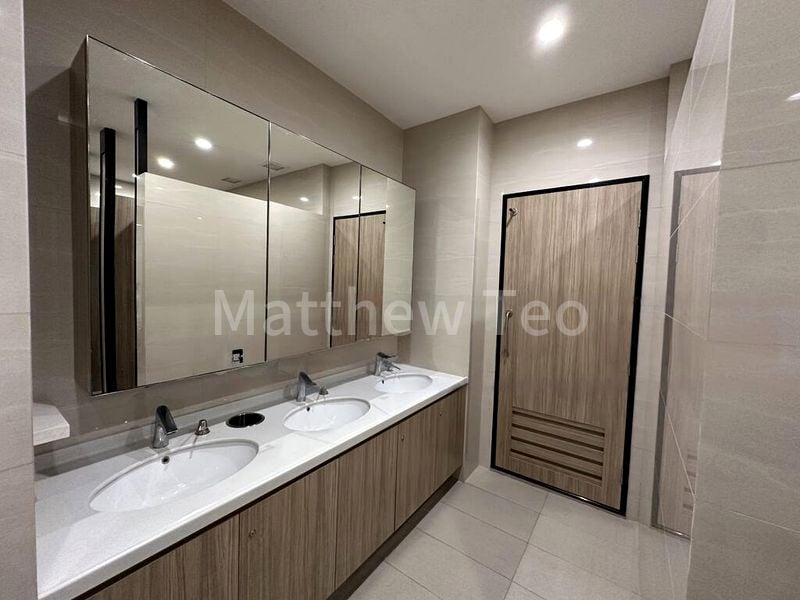 Office for Rent: Great World City - Image 3