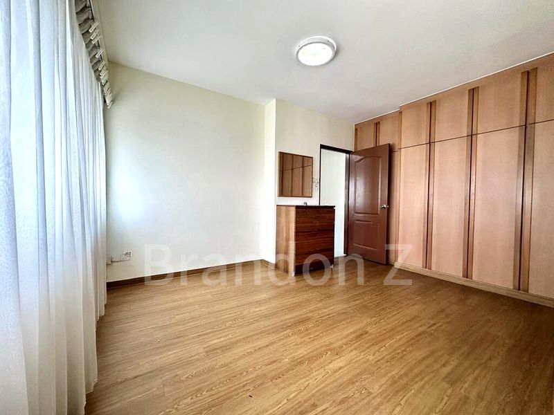 2 Bed Apartment (Condo) for Rent in  Canne Lodge - Image 5