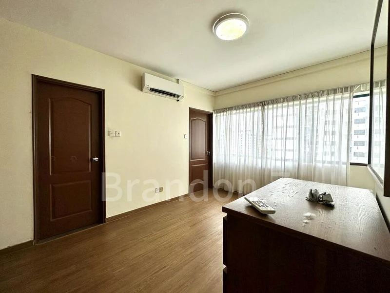 2 Bed Apartment (Condo) for Rent in  Canne Lodge - Image 3