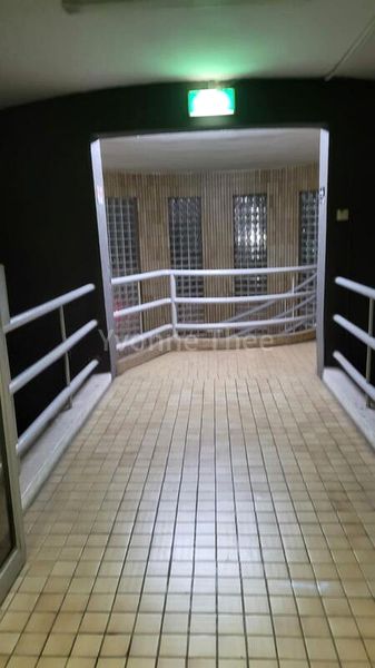 Light Industrial (B1) for Sale: Lam Soon Industrial Building - Image 4