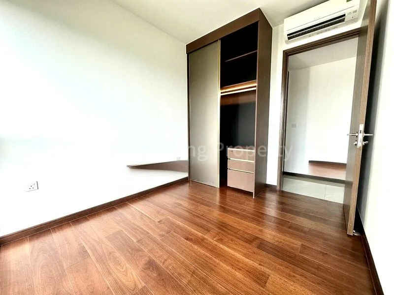 3 Bed Condo for Rent in  Normanton Park - Image 9