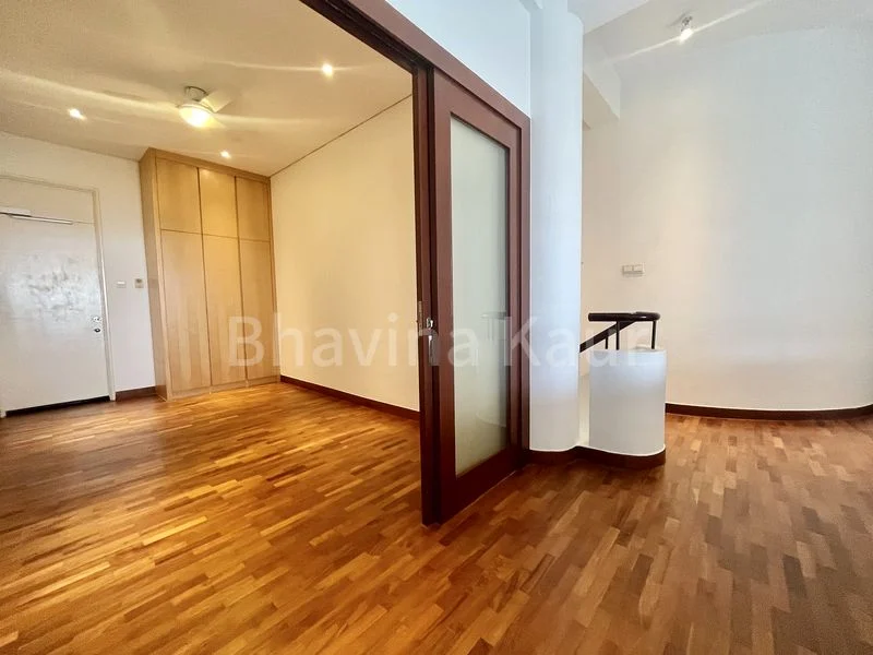 4+1 Bed Condo for Rent in  The Colonnade - Image 17