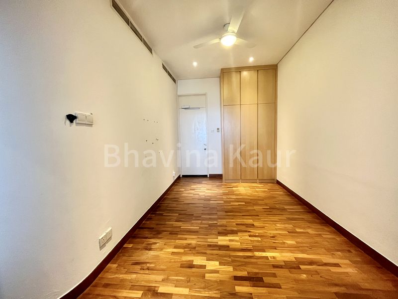 4+1 Bed Condo for Rent in  The Colonnade - Image 11