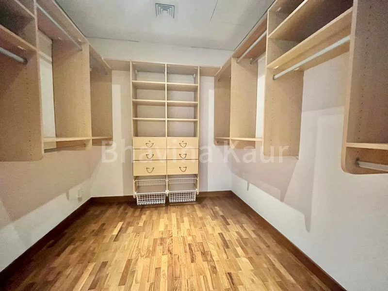 4+1 Bed Condo for Rent in  The Colonnade - Image 13