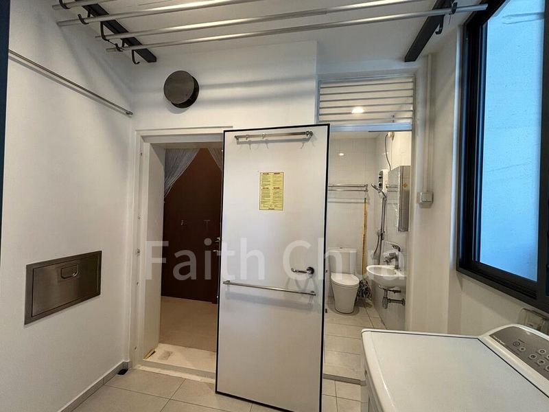 3 Bed Condo for Rent in  Rivergate - Image 3