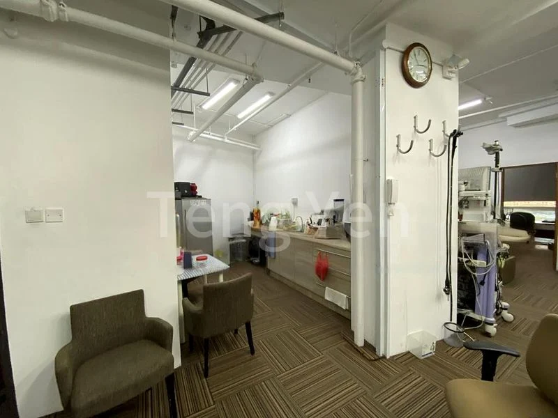 Light Industrial (B1) for Sale: Apex on Henderson - Image 3