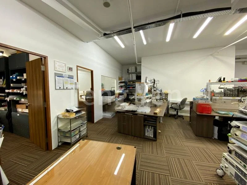 Light Industrial (B1) for Sale: Apex on Henderson - Image 2