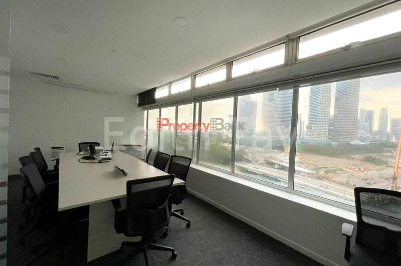 Office for Sale: Fully Furnished Office with Amazing City Views – Just Steps from Nicoll Highway MRT - Image 2