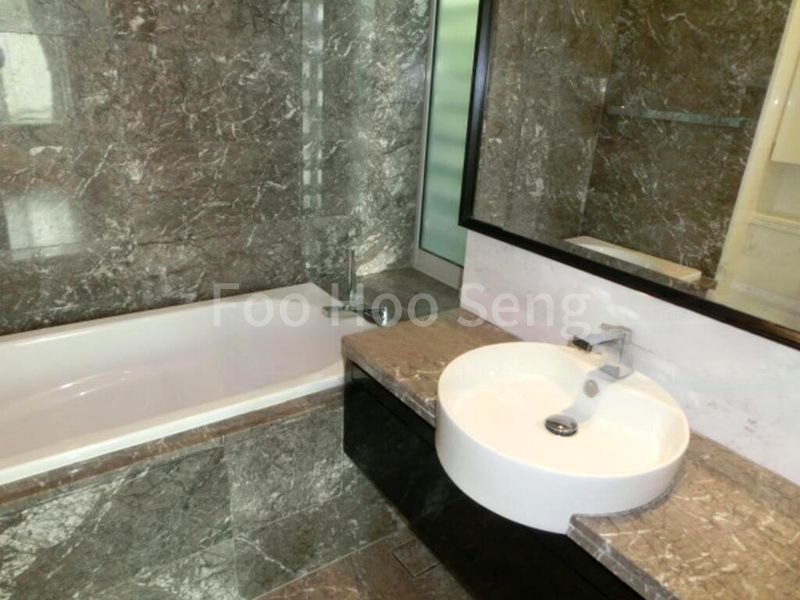 2 Bed Condo for Sale in  The Solitaire - Image 17