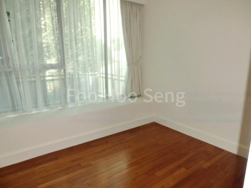 2 Bed Condo for Sale in  The Solitaire - Image 15
