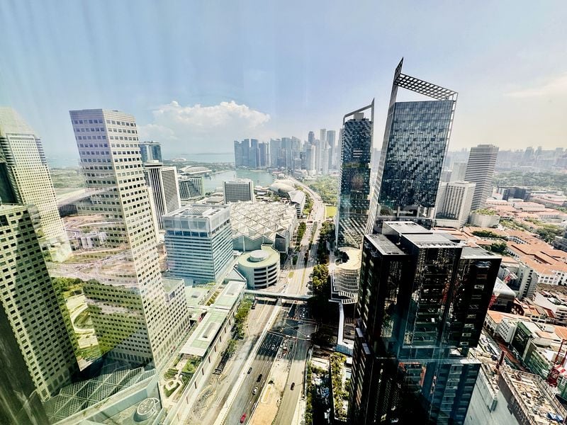 2 Bed Condo for Sale in Midtown Bay - Image 7