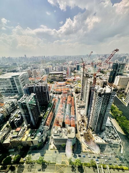 2 Bed Condo for Sale in Midtown Bay - Image 9