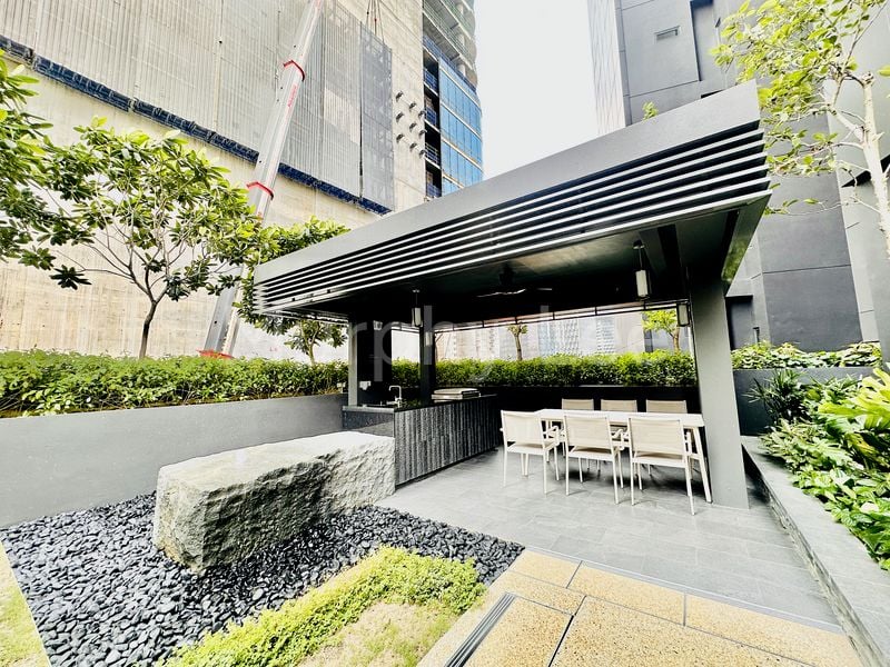 2 Bed Condo for Sale in Midtown Bay - Image 33