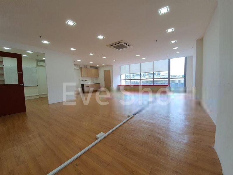Light Industrial (B1) for Rent: One Commonwealth - Image 4