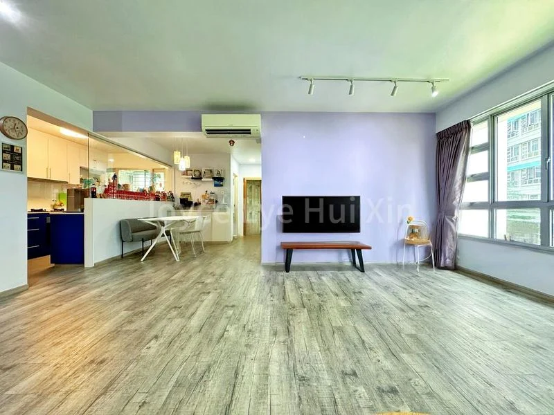 5 Room (5I) HDB for Sale in 783B Woodlands Rise - Image 5