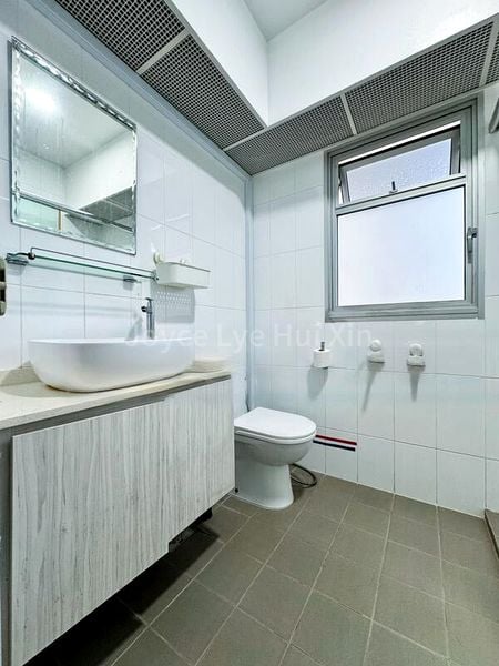 5 Room (5I) HDB for Sale in 783B Woodlands Rise - Image 15